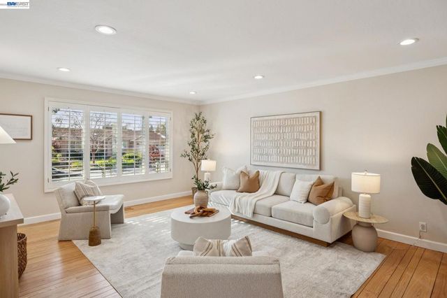 42642 Sully St, Fremont, CA 94539