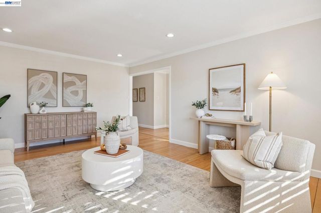 42642 Sully St, Fremont, CA 94539