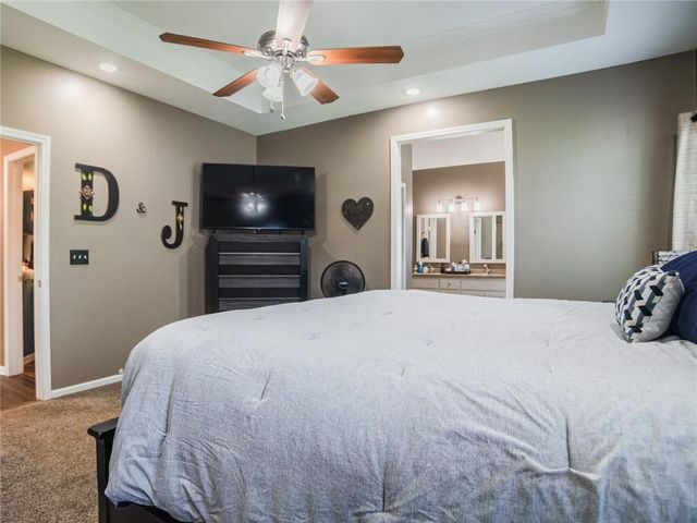 12216 Merion Drive, Kansas City, KS 66109