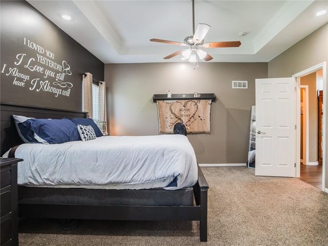12216 Merion Drive, Kansas City, KS 66109