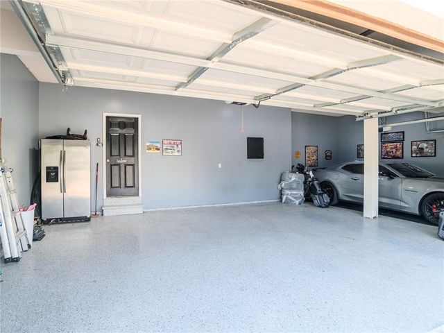 12216 Merion Drive, Kansas City, KS 66109