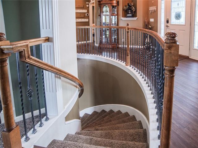 12216 Merion Drive, Kansas City, KS 66109