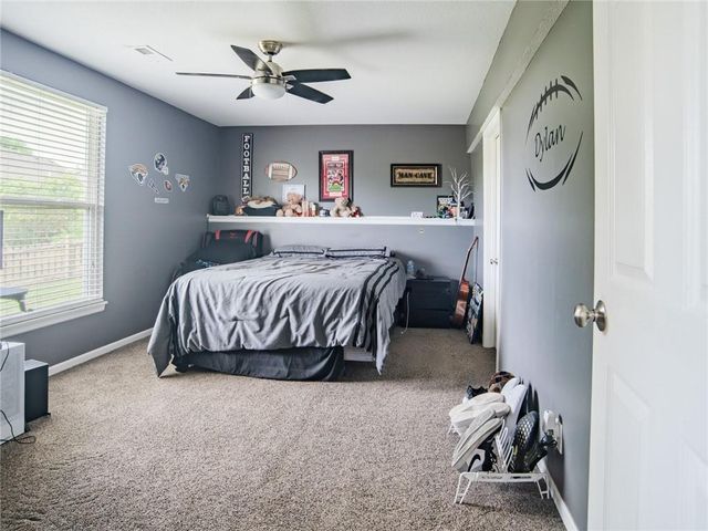 12216 Merion Drive, Kansas City, KS 66109