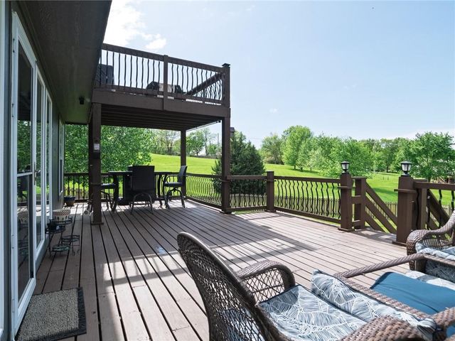 12216 Merion Drive, Kansas City, KS 66109