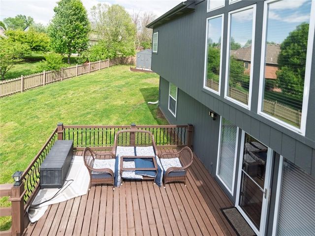 12216 Merion Drive, Kansas City, KS 66109