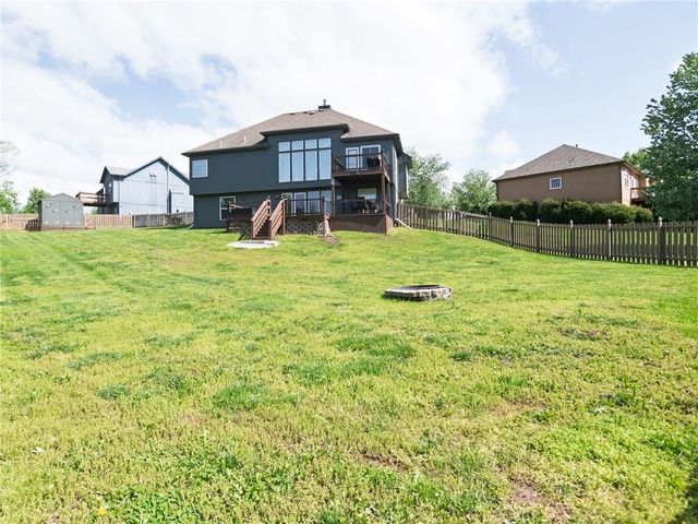 12216 Merion Drive, Kansas City, KS 66109