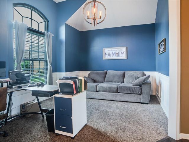 12216 Merion Drive, Kansas City, KS 66109