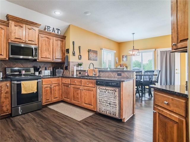12216 Merion Drive, Kansas City, KS 66109