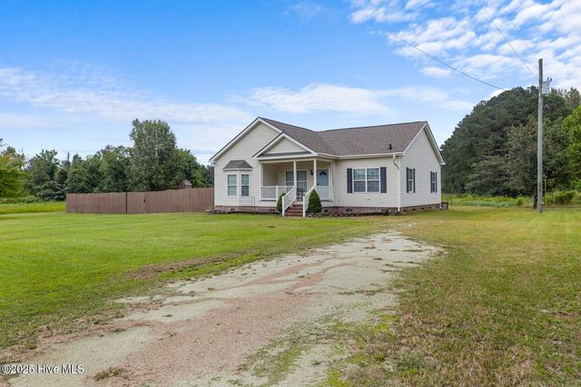 1441 Haw Branch Road, Beulaville, NC 28518