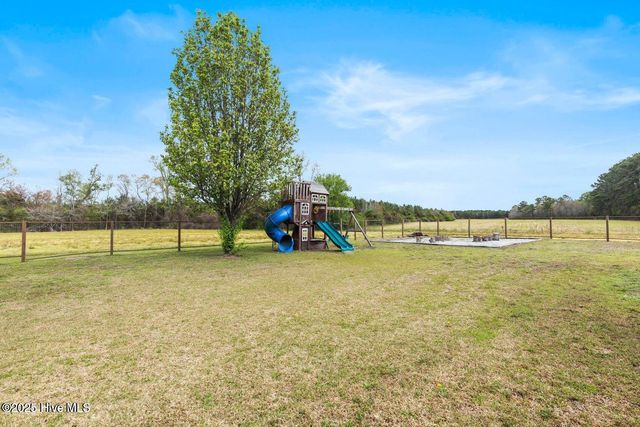 1441 Haw Branch Road, Beulaville, NC 28518