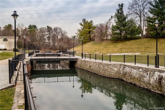 107 Kensington Road 2, Bronxville, NY 10708