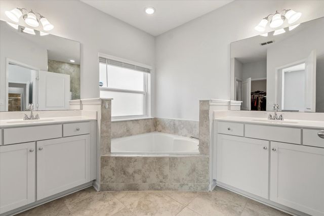 295 Deerfield Meadows Cir, St Augustine, FL 32086