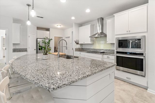 295 Deerfield Meadows Cir, St Augustine, FL 32086