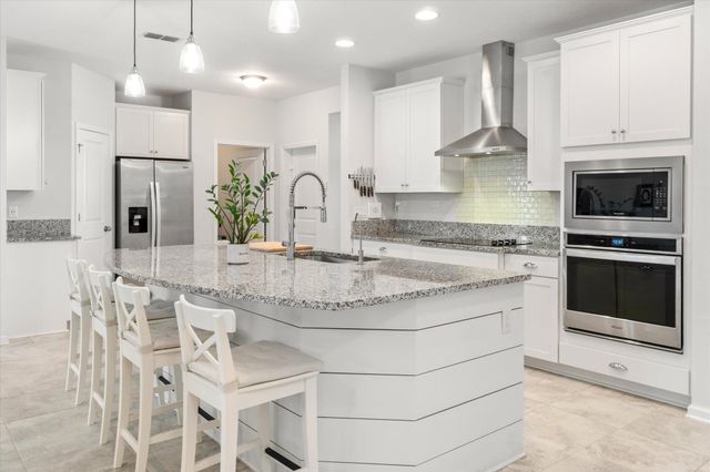 295 Deerfield Meadows Cir, St Augustine, FL 32086