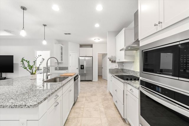 295 Deerfield Meadows Cir, St Augustine, FL 32086