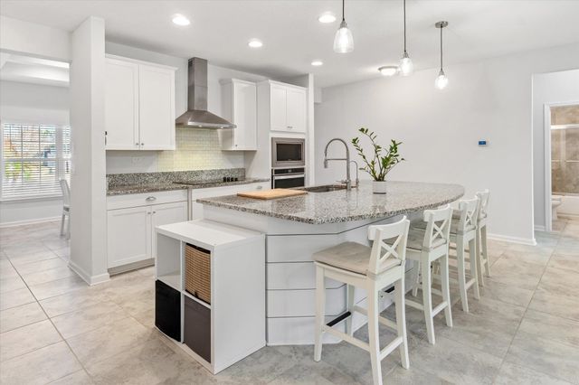 295 Deerfield Meadows Cir, St Augustine, FL 32086