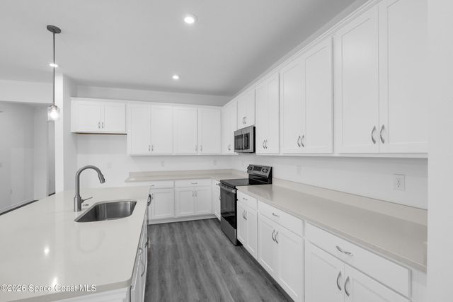 1422 Dunblane Way NE, Palm Bay, FL 32905