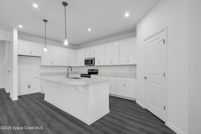 1422 Dunblane Way NE, Palm Bay, FL 32905