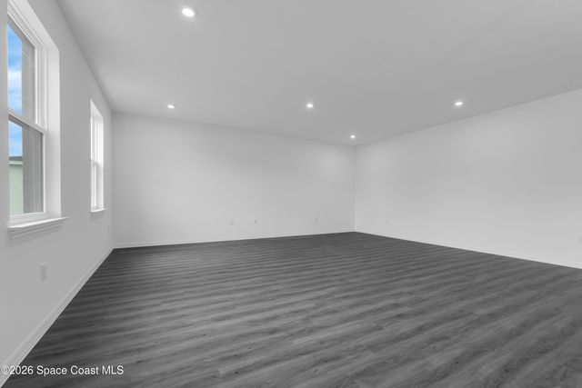 1422 Dunblane Way NE, Palm Bay, FL 32905
