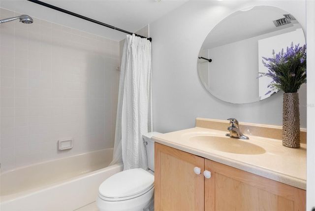 6372 PALMA DEL MAR BOULEVARD S 304, St Petersburg, FL 33715