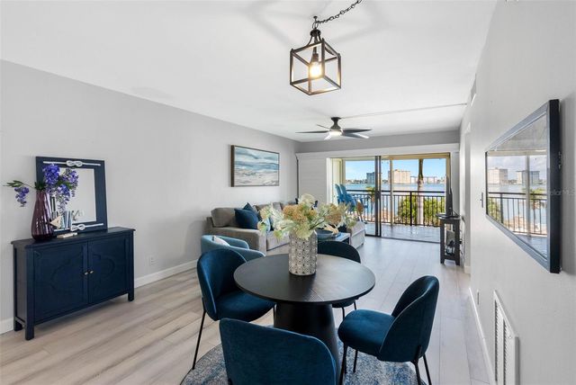 6372 PALMA DEL MAR BOULEVARD S 304, St Petersburg, FL 33715