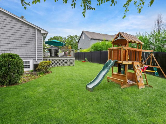 3 Davenport Drive, Stamford, CT 06902