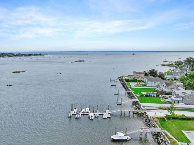 3 Davenport Drive, Stamford, CT 06902