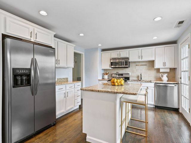 3 Davenport Drive, Stamford, CT 06902