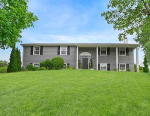 3 Davenport Drive, Stamford, CT 06902