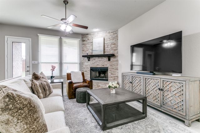 12925 Oakvale Trail, Fort Worth, TX 76244