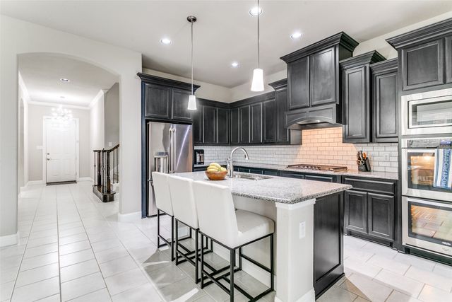 12925 Oakvale Trail, Fort Worth, TX 76244