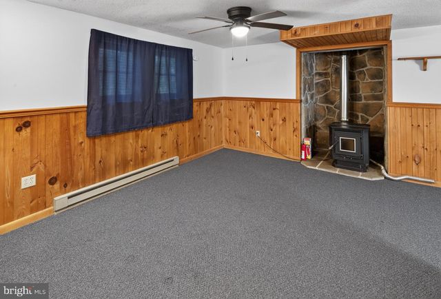 434 SCENIC DR, Albrightsville, PA 18210