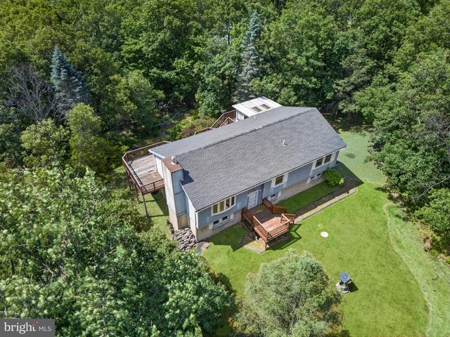 434 SCENIC DR, Albrightsville, PA 18210