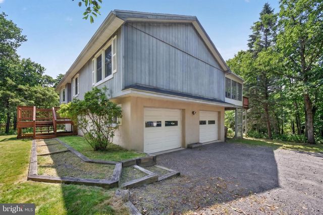 434 SCENIC DR, Albrightsville, PA 18210
