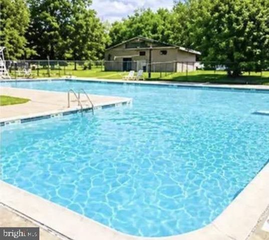 434 SCENIC DR, Albrightsville, PA 18210