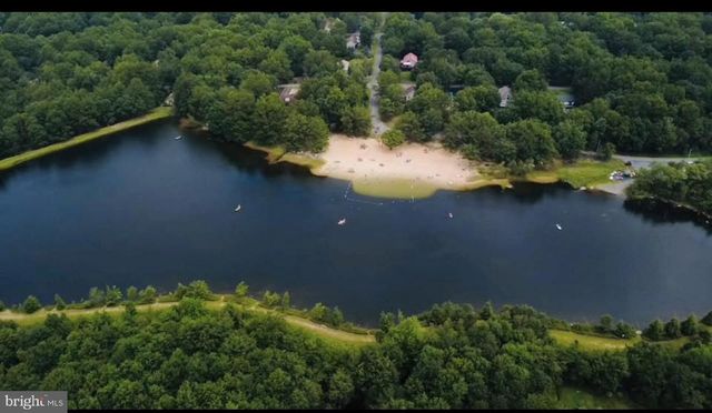 434 SCENIC DR, Albrightsville, PA 18210