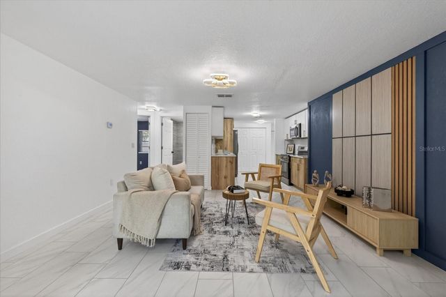 7806 E 114TH AVENUE, Tampa, FL 33617