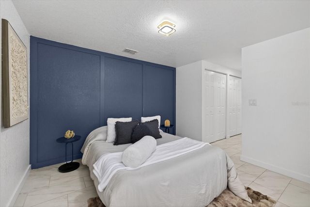 7806 E 114TH AVENUE, Tampa, FL 33617