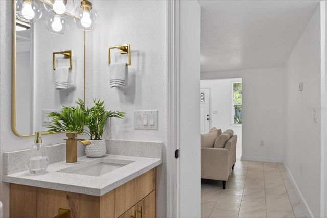 7806 E 114TH AVENUE, Tampa, FL 33617