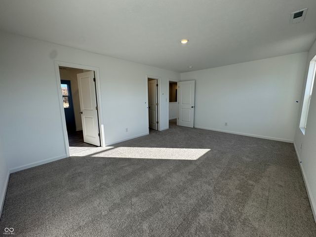 1743 Creek Bed Lane, Pendleton, IN 46064