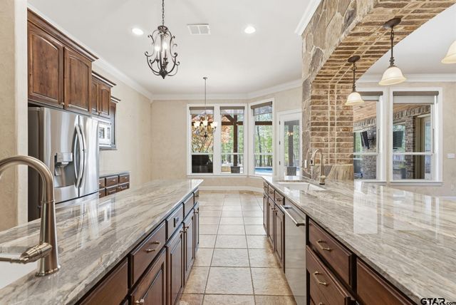 1596 Cooks Crossing, Tyler, TX 75703