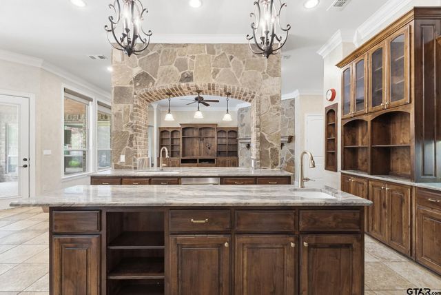 1596 Cooks Crossing, Tyler, TX 75703