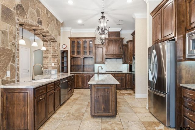 1596 Cooks Crossing, Tyler, TX 75703