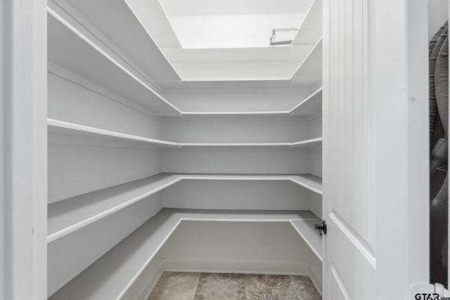 1596 Cooks Crossing, Tyler, TX 75703