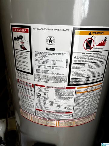 9240 BROOKHURST DRIVE, Birmingham, AL 35235