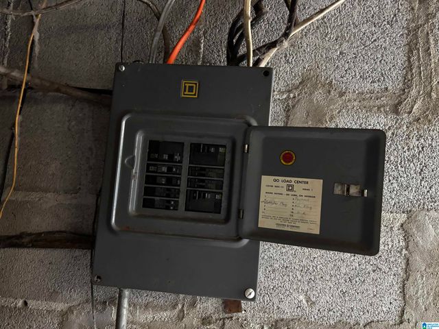 9240 BROOKHURST DRIVE, Birmingham, AL 35235