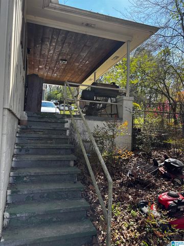 9240 BROOKHURST DRIVE, Birmingham, AL 35235