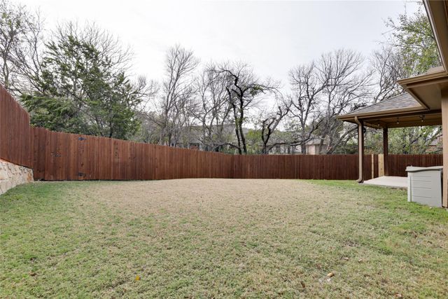 10813 Valor Trail, Fort Worth, TX 76108