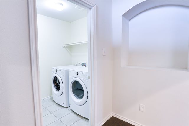 10813 Valor Trail, Fort Worth, TX 76108