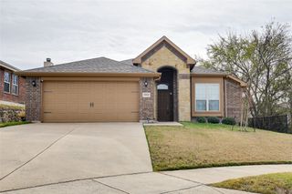 10813 Valor Trail, Fort Worth, TX 76108